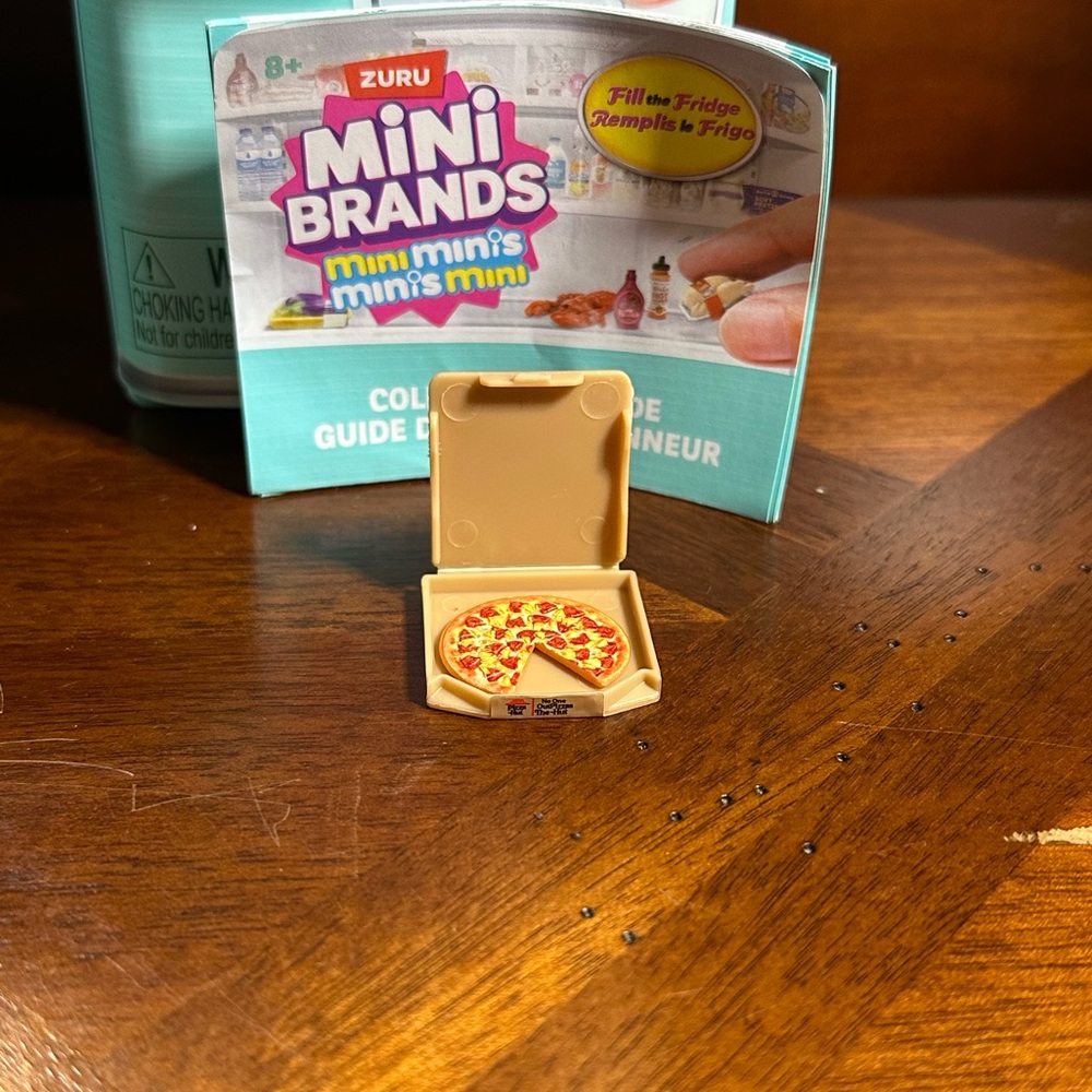 Zuru Mini Brands Pizza Hut Hawaiian Pizza